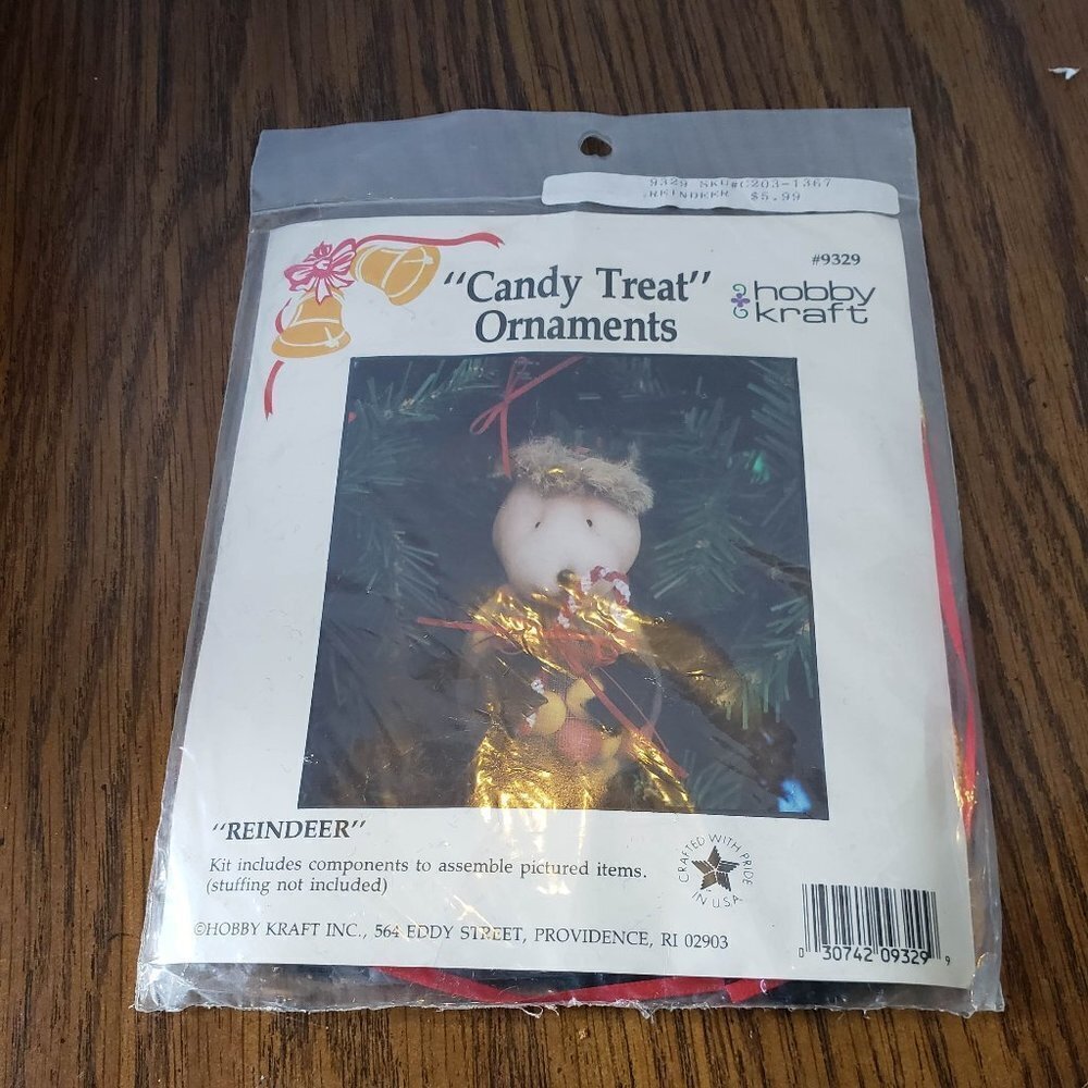 Vintage Hobby Kraft Candy Treat Ornament Kit Reindeer 9329